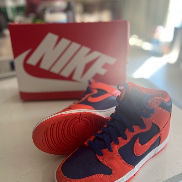 Nike Dunk High Retro - Picture 2 of 7